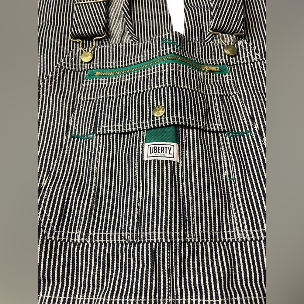 NWT Liberty Hickory Stripe Bib Overalls Dark Blue and White Striped Sz 42x32 - Picture 3 of 9